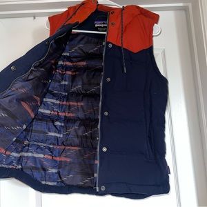Patagonia Bivy Down Vest with Hood size Small Orange/Blue